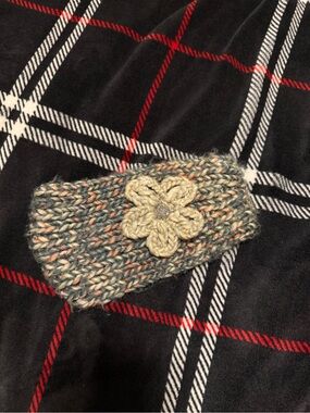 Multicolor Knit Headband with Cream Flower Accent